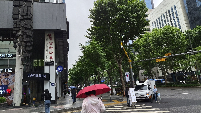 \"팔기 제목\"
